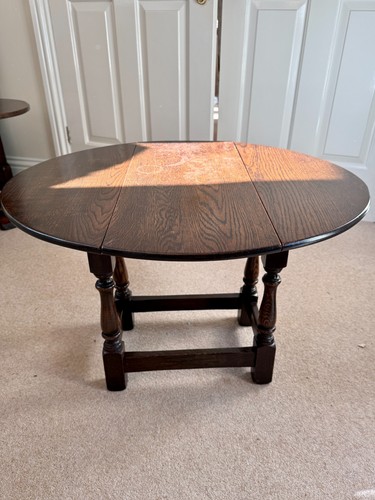 Vintage georgian style - style, oak